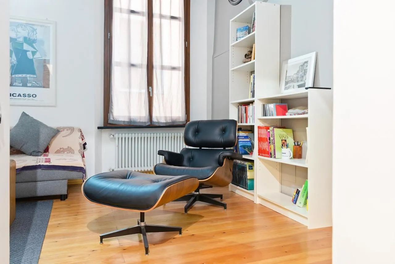 Acquario & Porto Antico Bright Apartment Genoa