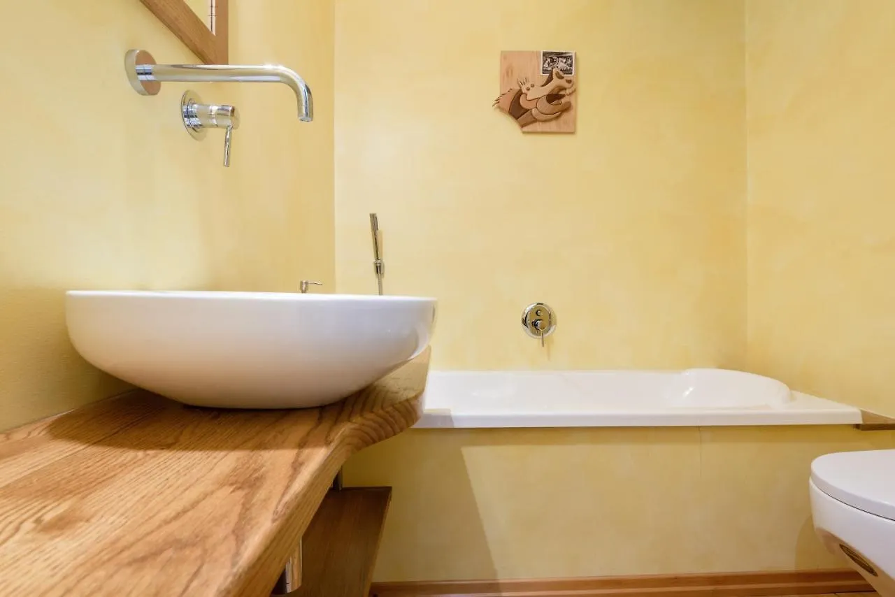 Acquario & Porto Antico Bright Apartment Genoa Italy