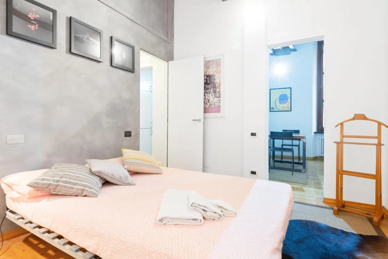 Acquario & Porto Antico Bright Apartment Genoa 0*,  Italy