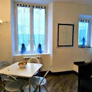Apartamento Casaviva - Grazioso Mini-appartamento Nel Cuore Di, Génova