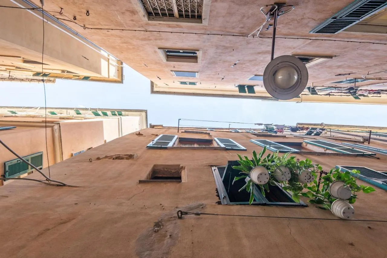 Acquario & Porto Antico Bright Apartment Génova